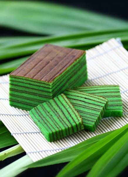 Evergreen Layer (1 loaf)