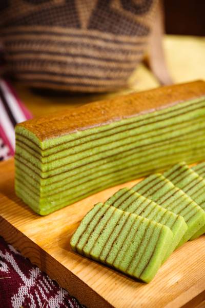 Kek Lapis Pandan Kaya
